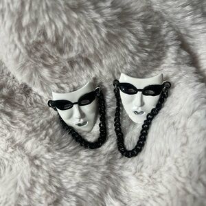 🧡 2/$15 🧡 Mask Earrings